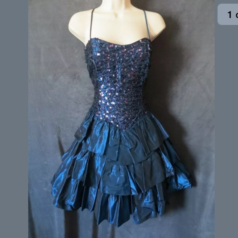 ❌ Sold ❌ 80's Vintage Gunne Sax Blue Party Dress